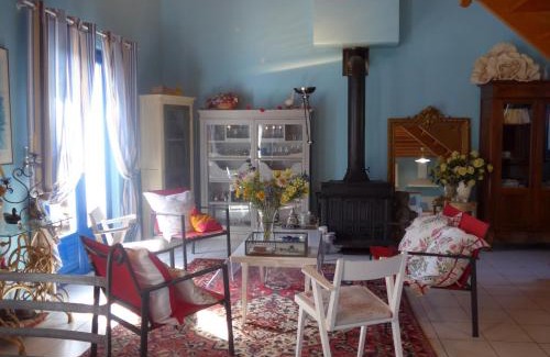 Locmaria Casa | Maison de charme près de la côte sauvage avec jardin et terrasse - FR-1-418-128