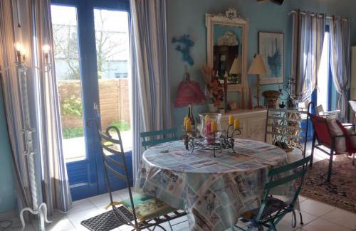 Locmaria Casa | Maison de charme près de la côte sauvage avec jardin et terrasse - FR-1-418-128