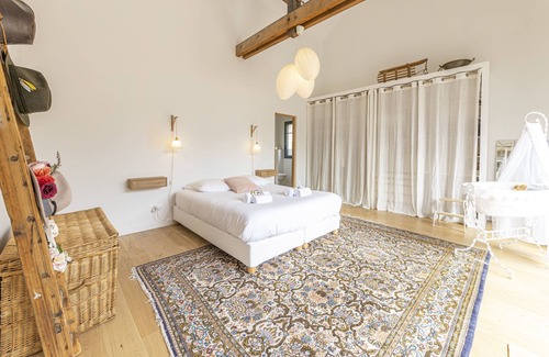 Laval Casa | Maison de famille chaleureuse