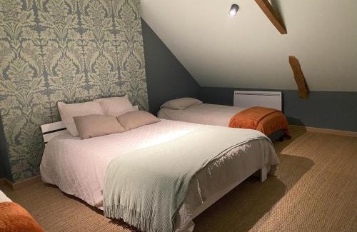 Joue En Charnie Casa | Maison de famille 10 pers, piscine chauffée, grand jardin, proche Le Mans - FR-1-410-433