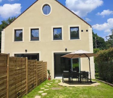 Bievres Casa | Maison de Luxe proche Orly Versailles Paris