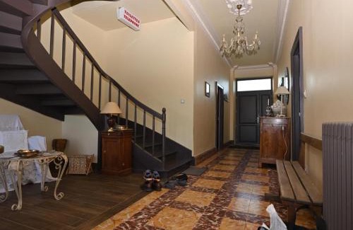 Cerilly Casa | Maison de maître rénovée avec piscine privative et espace bien-être - FR-1-489-399