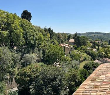 Venterol Casa | Maison de vacances La Bastide des Poètes Tour du Couridou