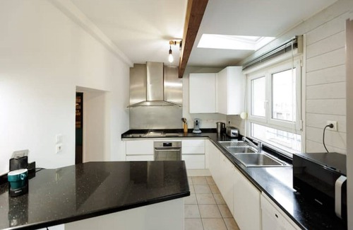 Quartier Beauregard-Boufflers-Buthegnemont-Boudonville Casa | Maison de Ville, Cœur de Nancy 8 Personnes