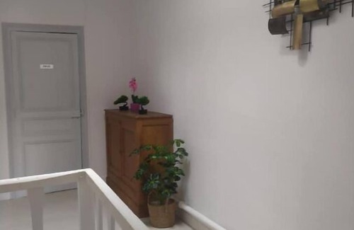 Civray Casa | Maison de Ville Très Lumineuse