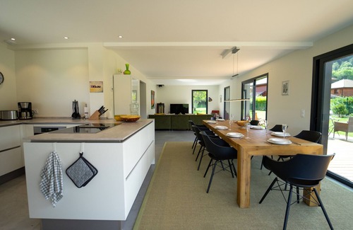 Duingt Villa | Maison des Vergers - 4 bedrooms in Duingt 800m from Lake Annecy