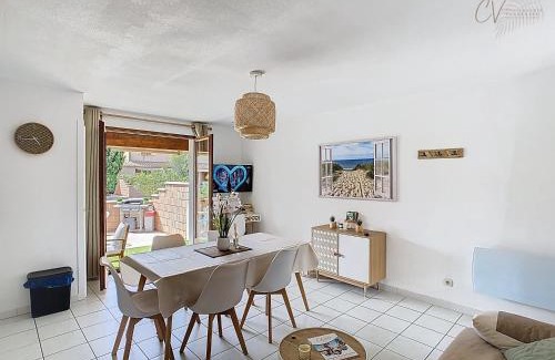 Vias Casa | Maison "Douceurs d'Été " Maison de vacances bord de mer à Vias plage - 600m de la plage et du Canal du Midi - Piscine résidentielle, wifi fibre, Activités et Loisirs