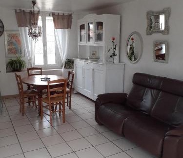Azillanet Apartamento | Maison du Charron