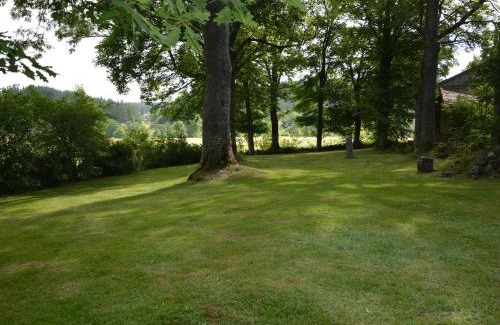 Tence Casa | Maison en Granit rénovée avec terrain et terrasse, proche Tence, idéale pour famille et activités outdoors - FR-1-582-134