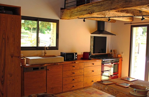 Tavera Casa | Maison en Pierre Entre mer et Montagne Avec Jardin et Piscine Proche D'ajaccio