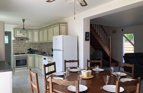 Blainville-sur-Mer Casa | Maison Familiale à 900 m de la mer à Proximité de Toutes Commodités