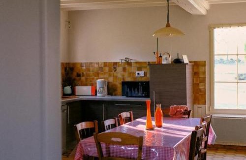 Saires-la-Verrerie Casa | Maison familiale confortable avec grand jardin, proche nature et commodités, Saires-la-Verrerie - FR-1-497-194