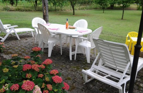 Bransat Casa | Maison familiale avec jardin et cheminée en pleine campagne - FR-1-489-38