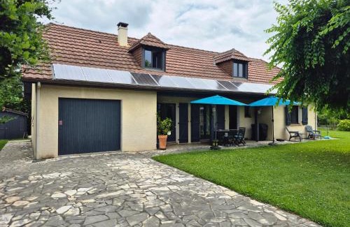 Gelos Casa | Maison familiale avec jardin - Proche Centre Pau
