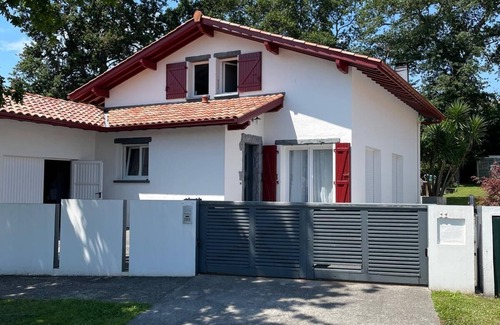 Arbonne Casa | Maison Familiale