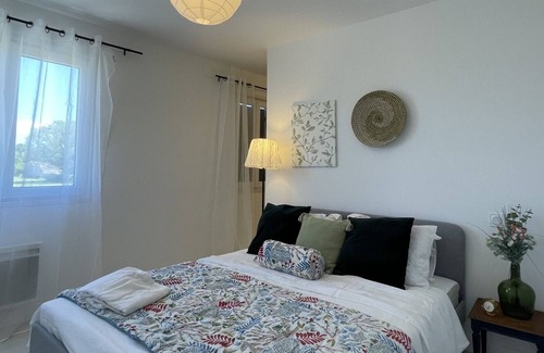 Entraigues-sur-la-Sorgue Villa | Maison de 90 m2 avec jardin en Provence