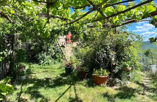 Ardailles Casa | Maison charmante à Val-d'Aigoual avec jardin