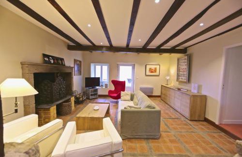 Saint-Martial-de-Valette Casa | Maison Lavande