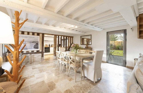 Cricqueboeuf Casa | Maison Longère-Casa-De Lujo-Baño privado con bañera