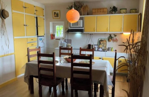 Correze Casa | Maison MaxAnne, half village, half authentic countryside