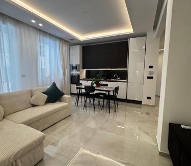 Rapallo Apartamento | Maison Miry