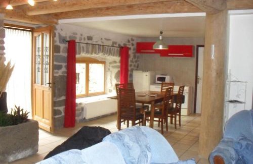 Chaspuzac Casa | maison Mouilhade