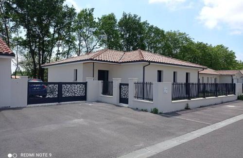Parentis-en-Born Casa | Maison neuve coquette à côté de Biscarrosse