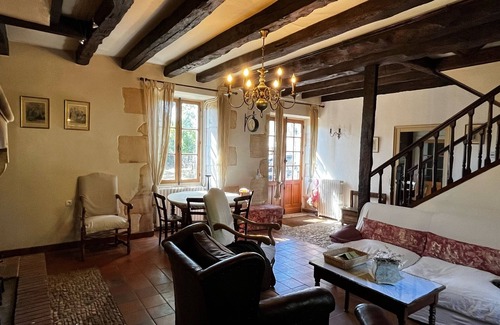 Saint-Jory-las-Bloux Otro | Maison Périgourdine en Pierre Nature Avec Piscine