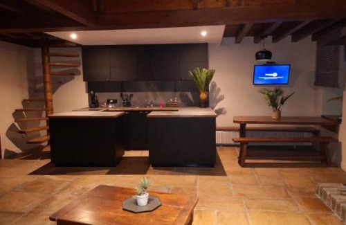 Perouges Casa | Maison Pérouges spa