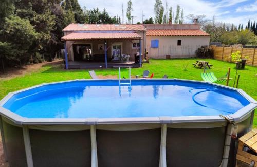 Camelas Casa | Maison piscine jeux à la campagne
