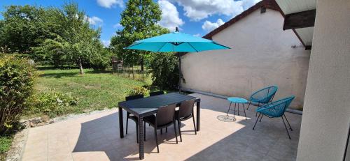 Villevieux Casa | Maison plein coeur de village