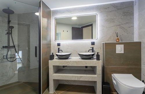 Vauban Apartamento | Maison rénovée Climatisée avec Sauna et Baby-Foot