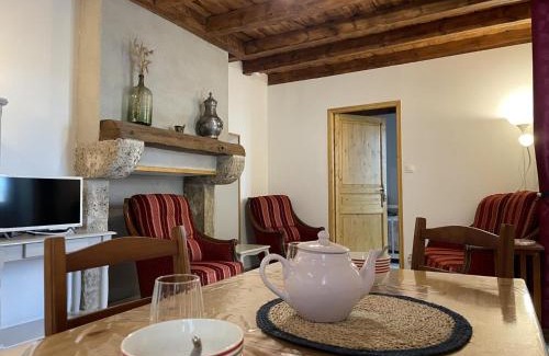 Rongeres Casa | Maison rénovée en campagne avec jardin proche Vichy - FR-1-489-381