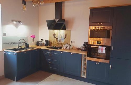 Saligny-sur-Roudon Casa | Maison rénovée en Sologne Bourbonnaise, animaux, jardin, terrasse, clim, wifi, linge et draps inclus - FR-1-489-379