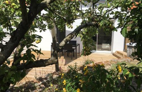 Barbatre Casa | Maison rénovée proche mer avec terrasse, parking privé et wifi à Barbâtre - FR-1-426-440