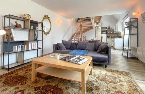 La Ferte-en-Ouche Casa | Maison restaurée à la ferme équestre avec terrasse close et animaux admis - FR-1-497-239