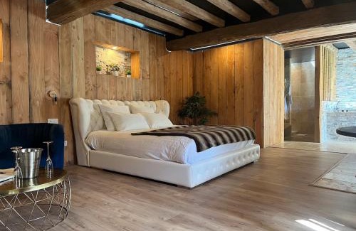Faverolles Casa | Maison romantique avec jacuzzi privatif