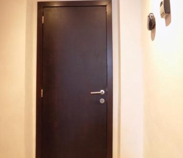 Gosselies Apartamento | Maison Roosevelt - Charleroi Airport - Ideal Families