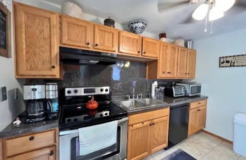 Peoria Casa | Maison Serene of Peace 04