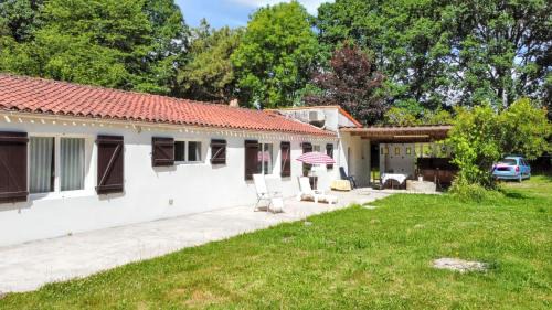 Venansault Casa | Maison spacieuse à Venansault avec jardin et terrasse