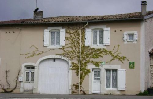 Meligny-le-Grand Casa | Maison spacieuse et confortable avec terrasse et jardin, idéale pour famille ou entreprise - FR-1-585-29