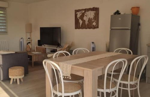 Saint-Seurin-sur-l'Isle Casa | Maison style "Bohême" parfaite entre Collègues ou Famille - Jusqu'à 9 personnes -