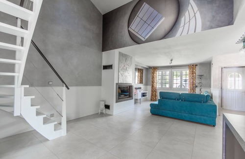 Linas Casa | Maison sud île de France 25 km de Paris Avec Piscine ,jeux Enfant,grand Jardin