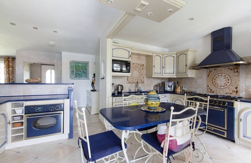 Linas Casa | Maison sud île de France 25 km de Paris Avec Piscine ,jeux Enfant,grand Jardin