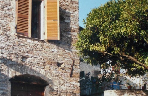 Taglio-Isolaccio Casa | Maison Typique Village Corse