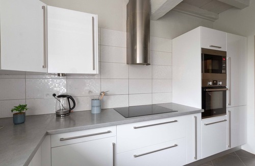 Bresse-sur-Grosne Casa | Maison Vigneronne