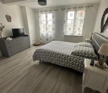 Noyon Casa | Maison ville centre cathédrale