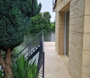 Saint-Capraise-de-Lalinde Casa | Maisonnette en bord de rivière
