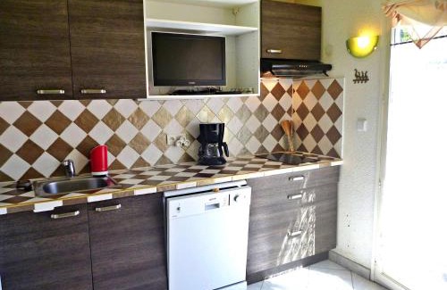 Marseillan Apartamento | Maisonnette 4 pers avec terrasse, piscine, proche plage, animaux acceptés - FR-1-387-145