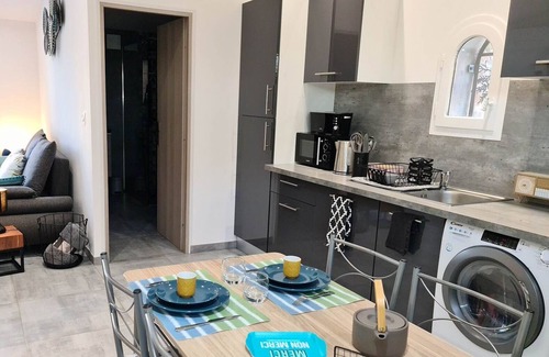 Trets Apartamento | Maisonnette 40 m2 with terrace swimming pool view Ste Victoire parking
